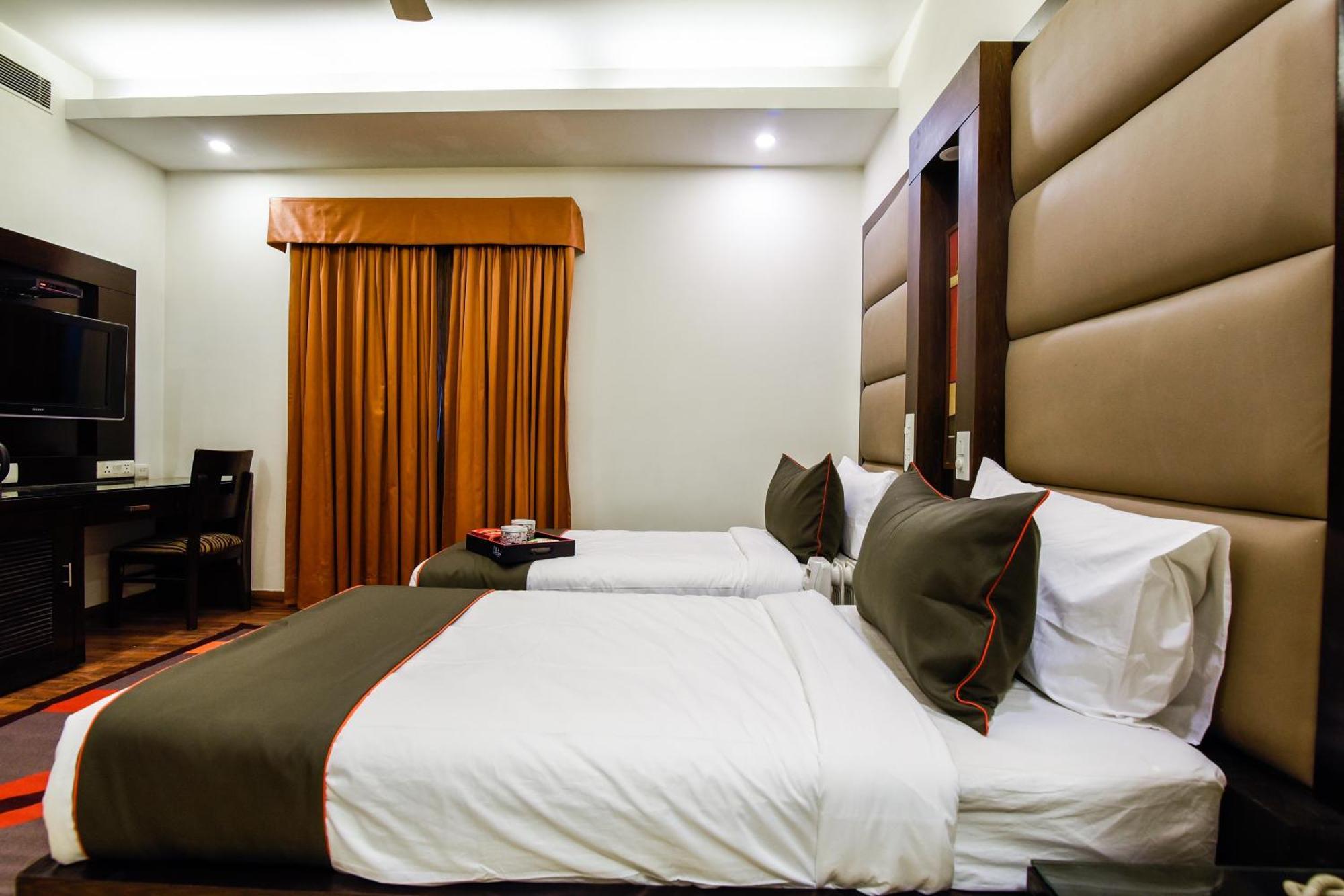 Hotel O Venkata Sai Sadan Mathrusree Nagar Kondapur  Zewnętrze zdjęcie